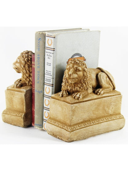 Lion Decor Bookends
