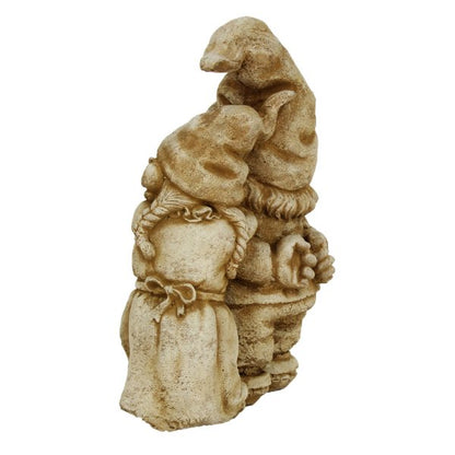 Love Gnomes Statue
